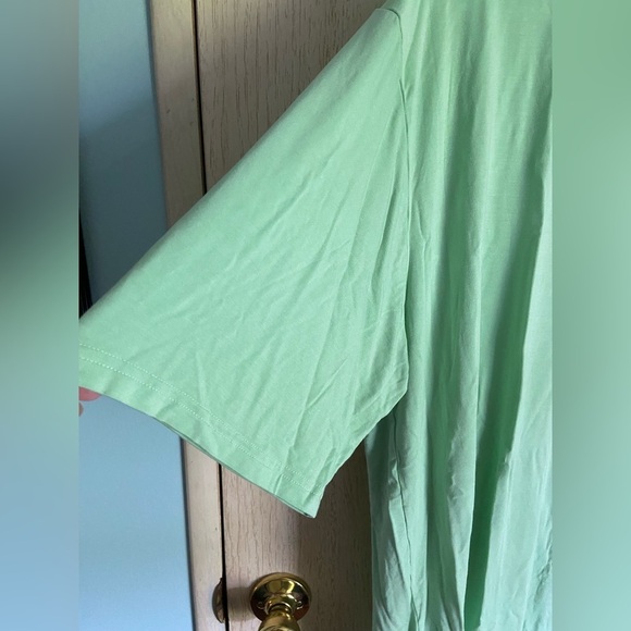 Little Sleepies Bamboo Mint Green oversized T-shirt Sz XXL - Picture 2 of 7